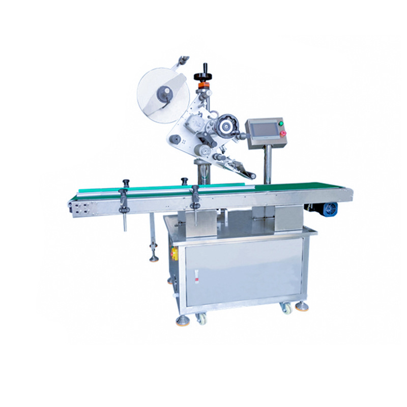 Automatic plane labeling machine